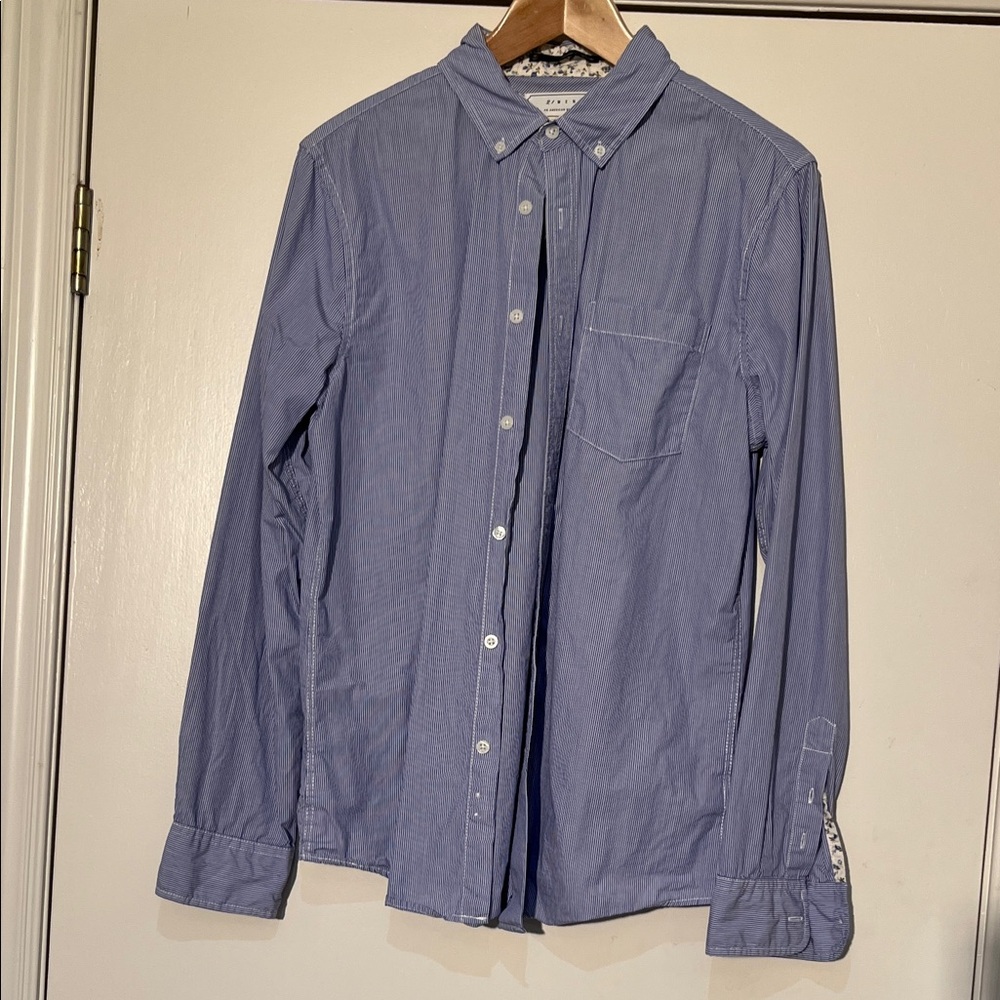Forever 21 Men's Casual Blue Button-Down Shirt